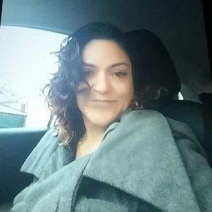 Meet your Posher, Awilda